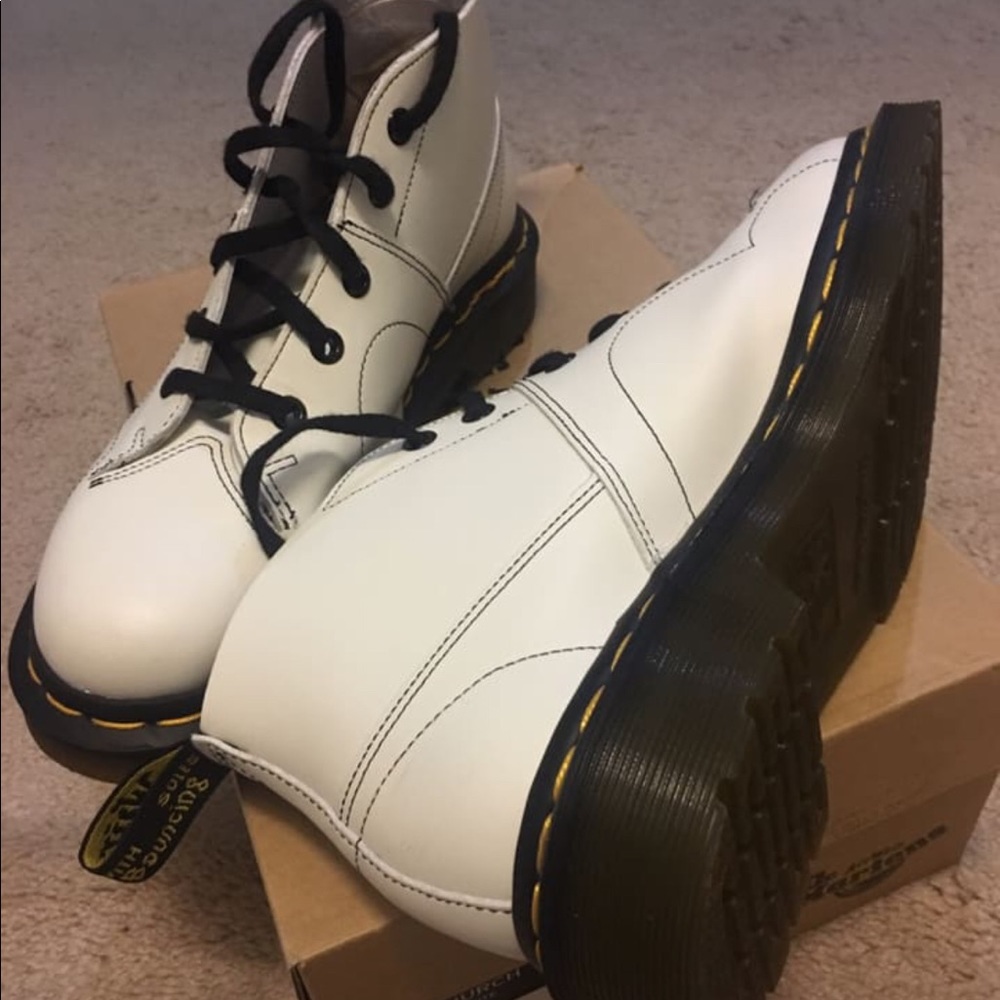 Dr Martens white boots with box ; worn once